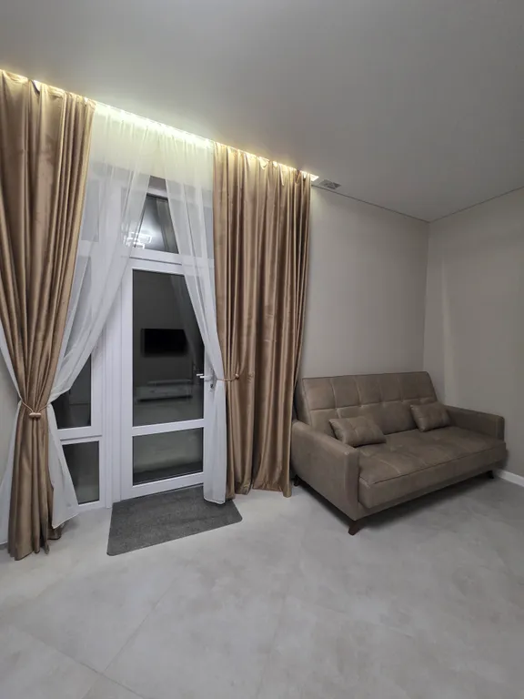 Домик на солнечной