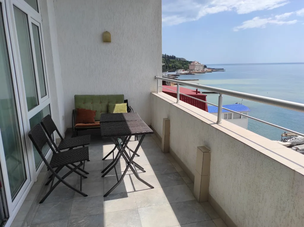 Апартаменты с видом на море на берегу