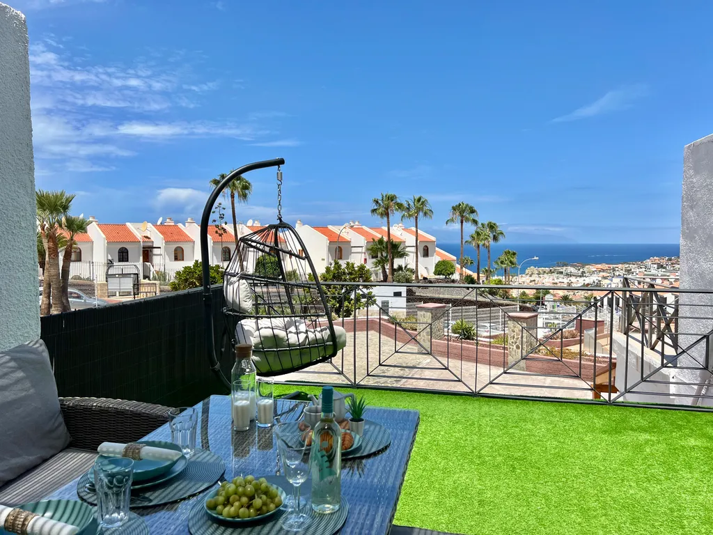 PaulMarie Rentals in Villas Canarias