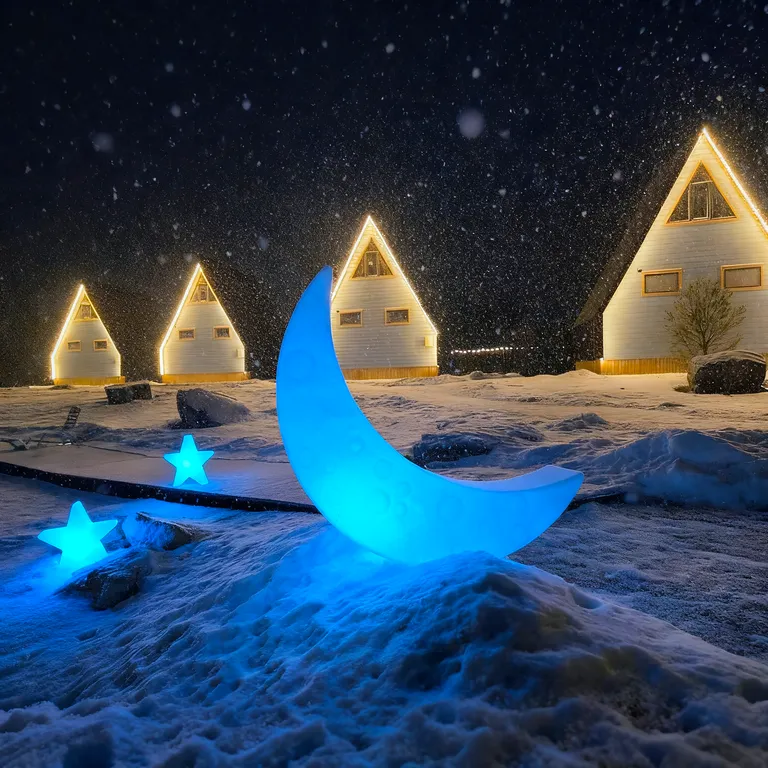 Дом на берегу реки