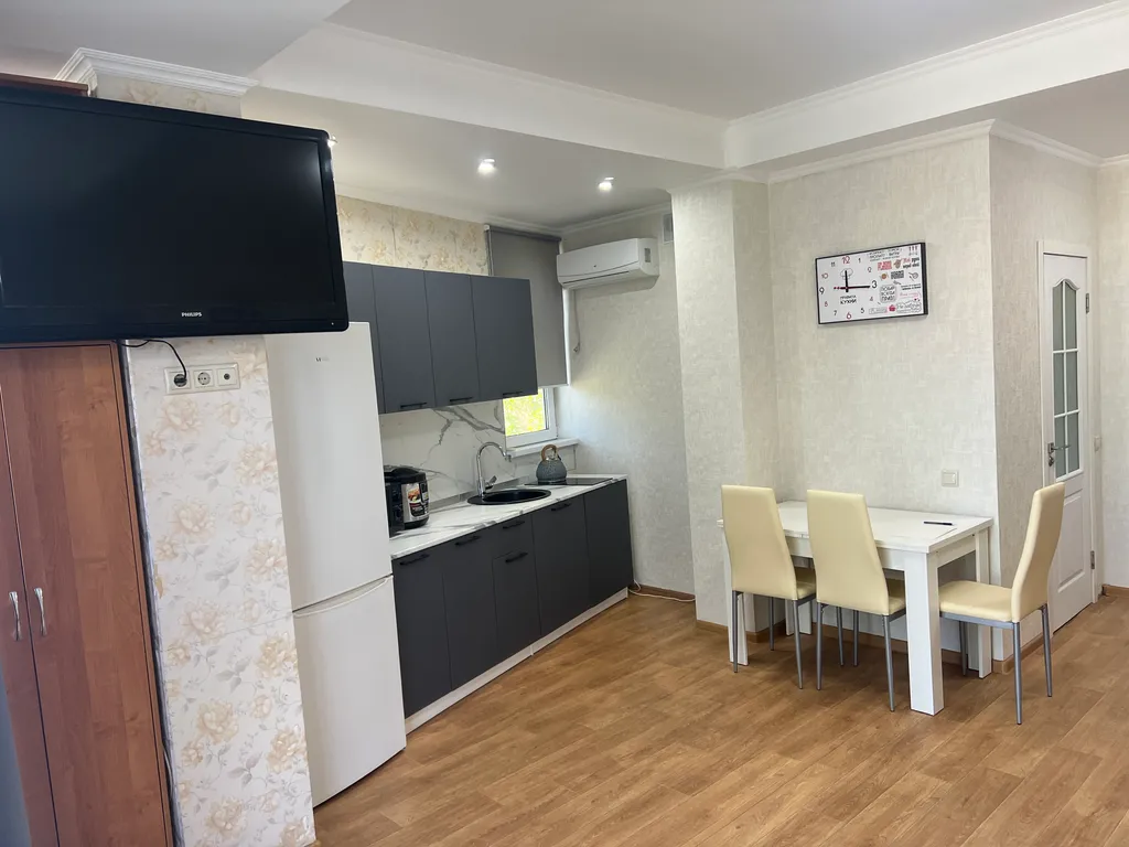 Уютная квартира с видом на море