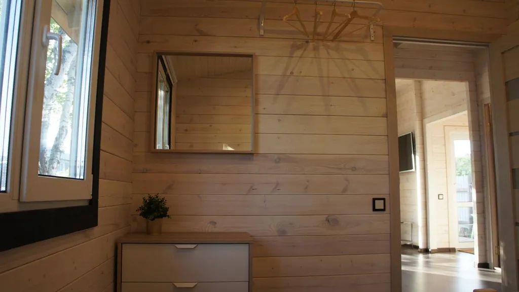 Эко домик в саду