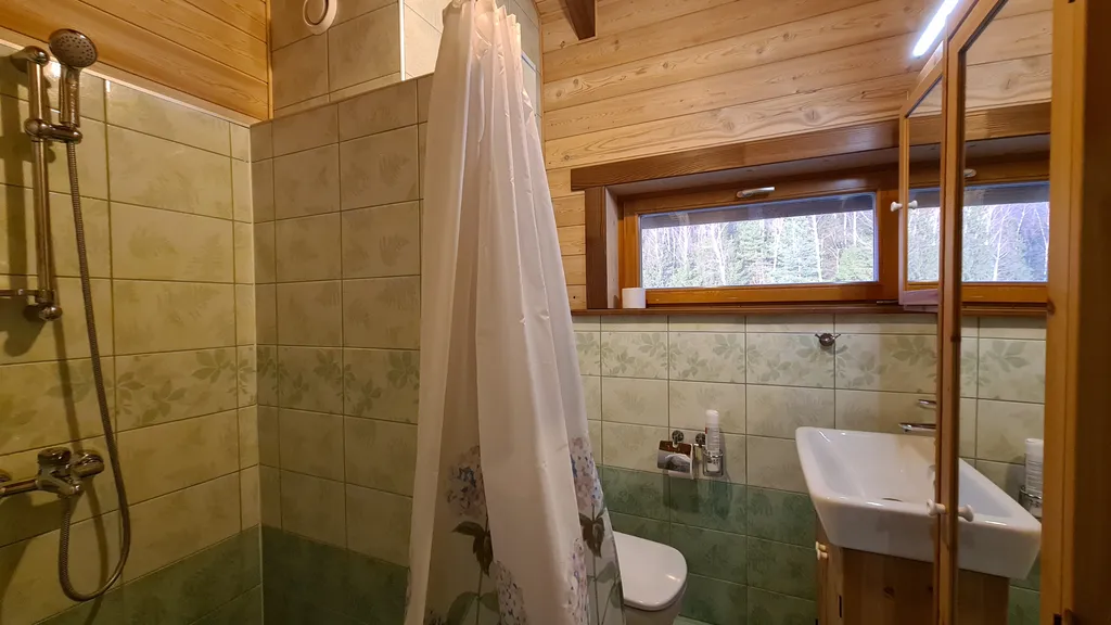 4-комнатный Дом