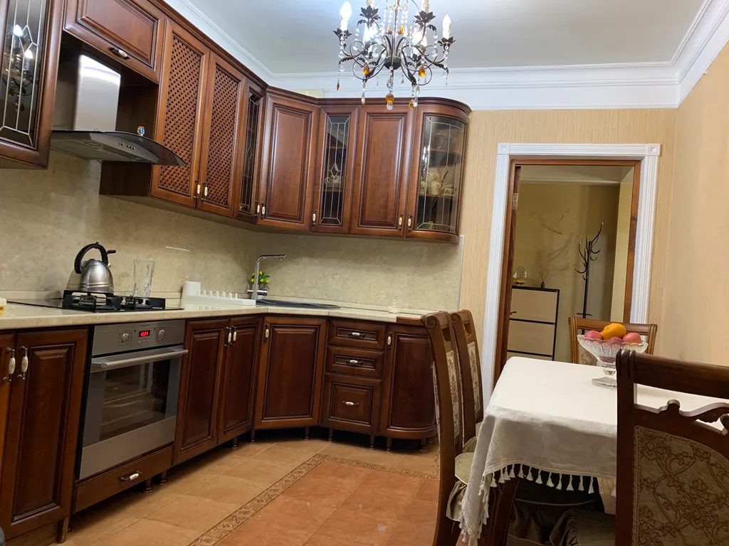 Уютная квартира на кольце с красивым видом на город и горы