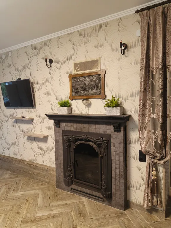 Квартира Трёхкомнатные апартаменты с террасой в немецком особняке — Калининград