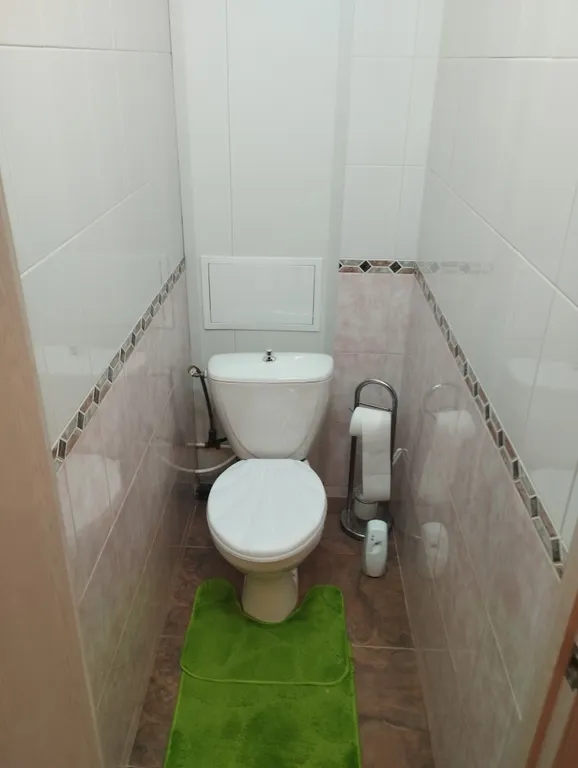 Горячая вода, тёплая уютная квартира в центре города 5 минут от трассы