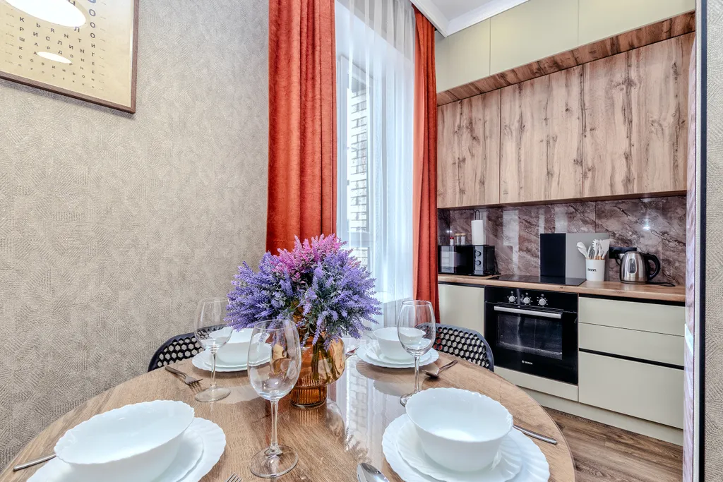 1-комнатная возле набережной в старом центре Астаны