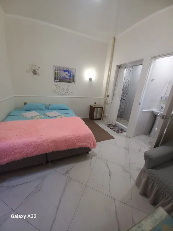 Недорогой уютный номер в семейном мини отеле