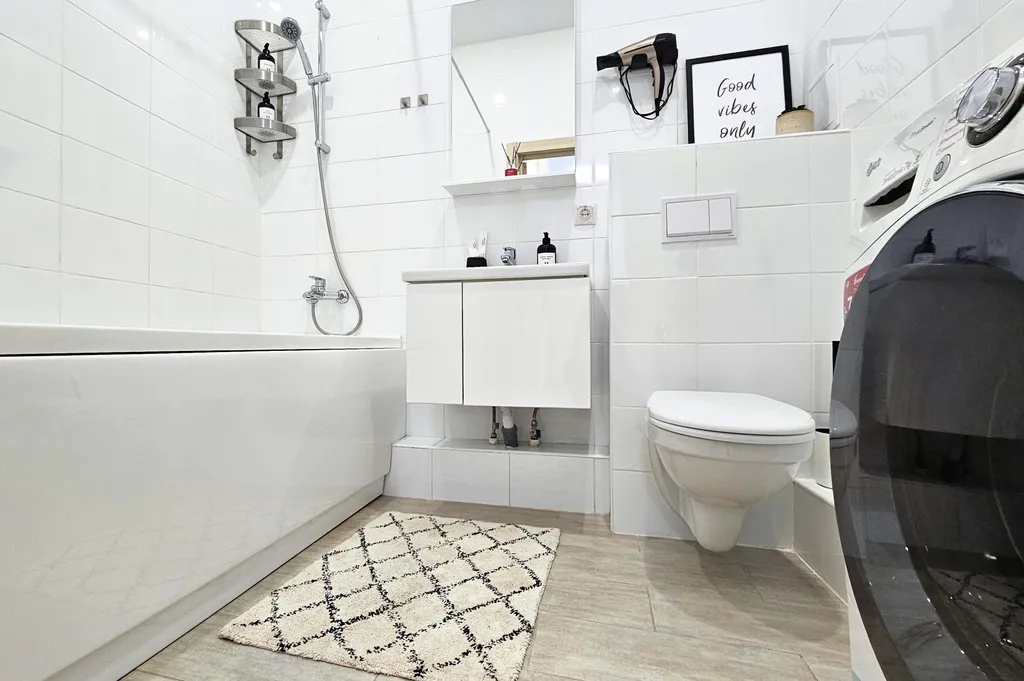 Квартира Студия рядом с ТРЦ СитиМолл — Тюмень