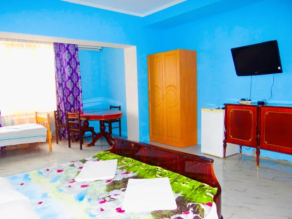 Квартира Квартира Трёхместный большой номер — Судак