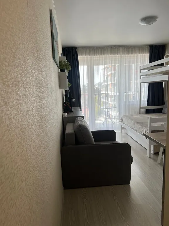 Студия на берегу моря