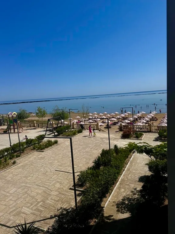 Студия с видом моря