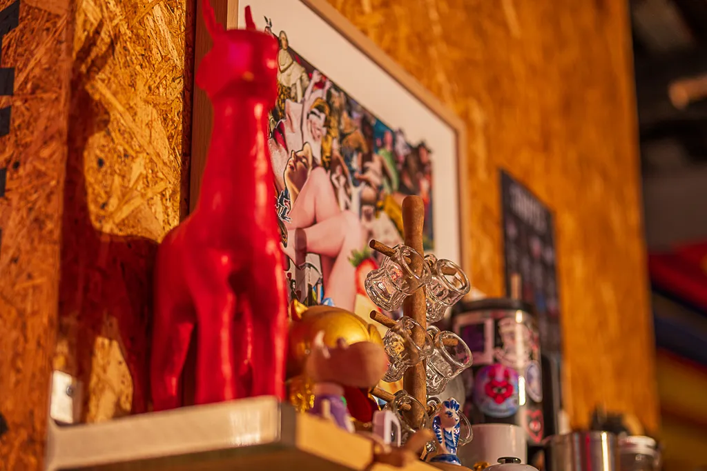 Стильный лофт - апартаменты, можно шуметь 24/7, супер звук