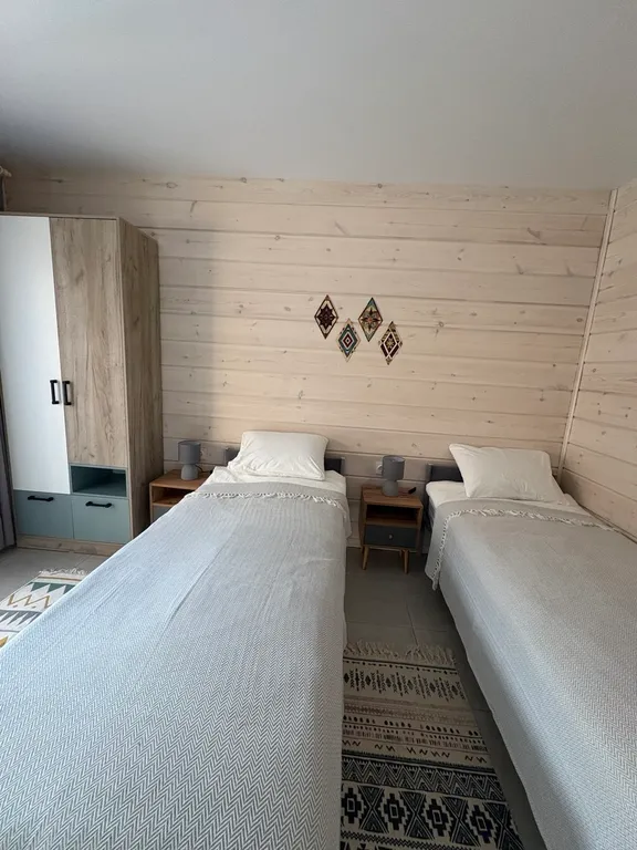 Квартира Уютная теплая комната рядом со склоном — аренда посуточно в Озёрное