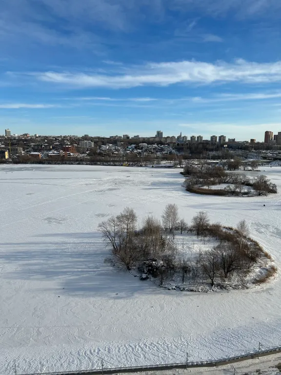 Уютная бирюзовая студия в Аквамарине