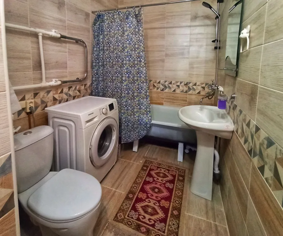 Лучшая студия, аэропорт и вокзал поблизости