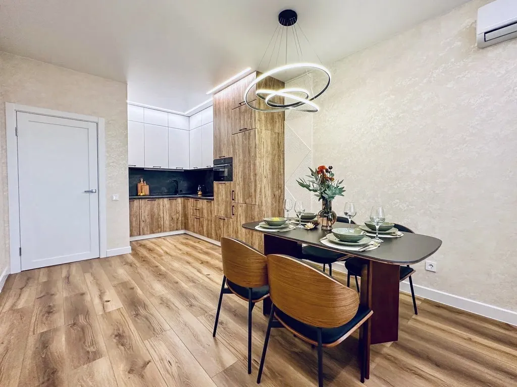 Квaртира с пaноpaмным видoм нa гoры