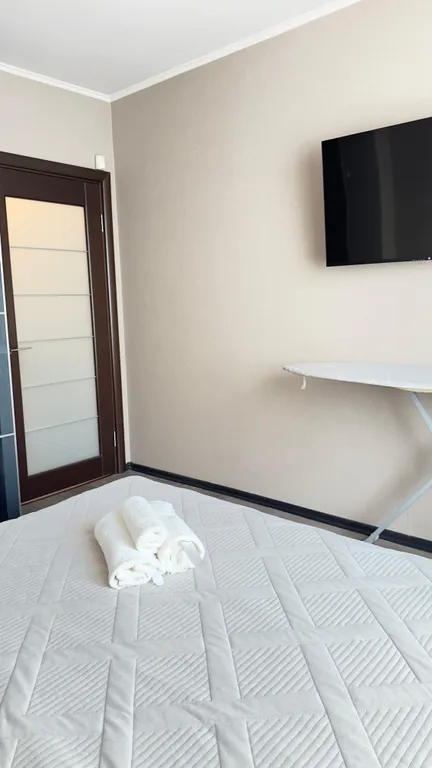 Чистая и комфортная квартира, рядом Плаза Столица Больница