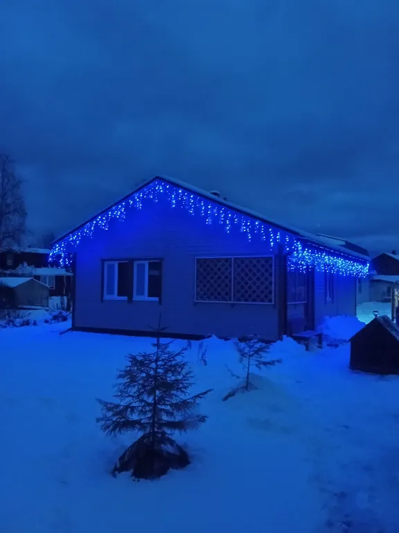 Уютный загородный дом и баня на участке 6 соток