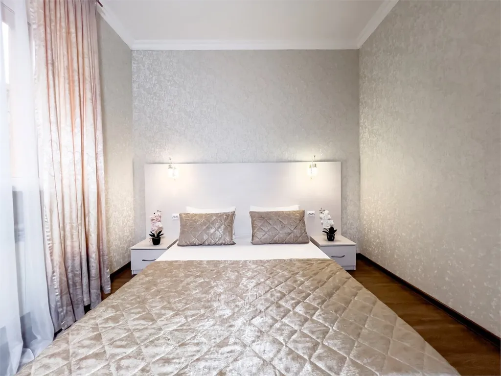 Квартира 2-комнатная Квартира — Адлер