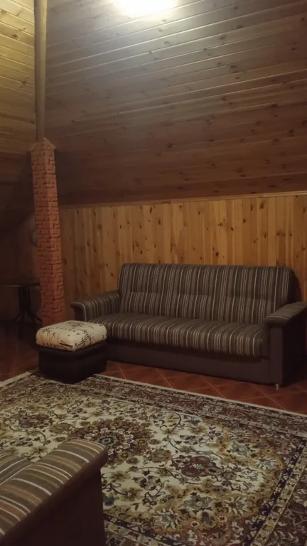 Отдельная большая комната, интернет и связь всегда