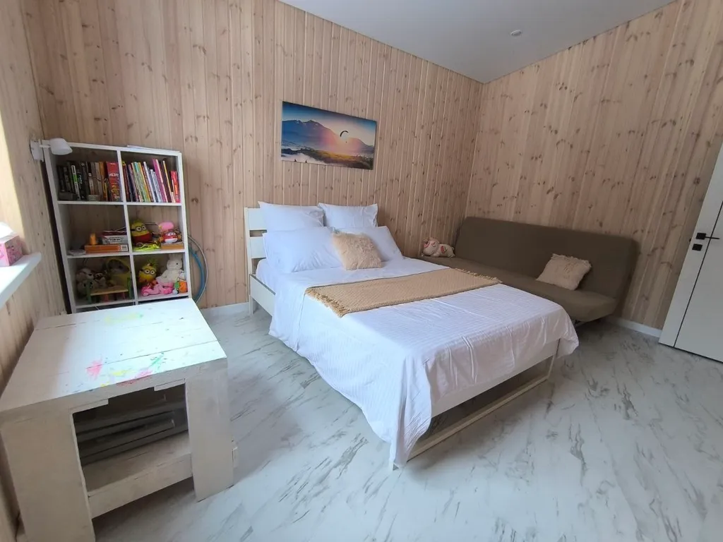 Дом в сосновом лесу