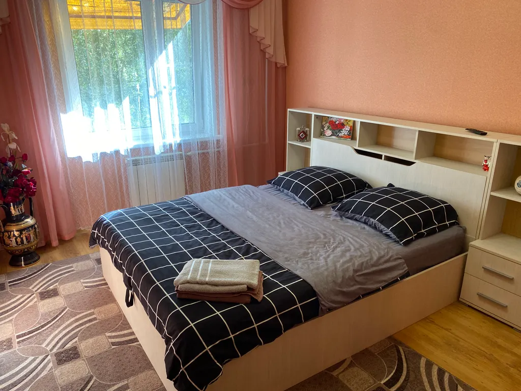 2-комнатная квартира рядом с парком