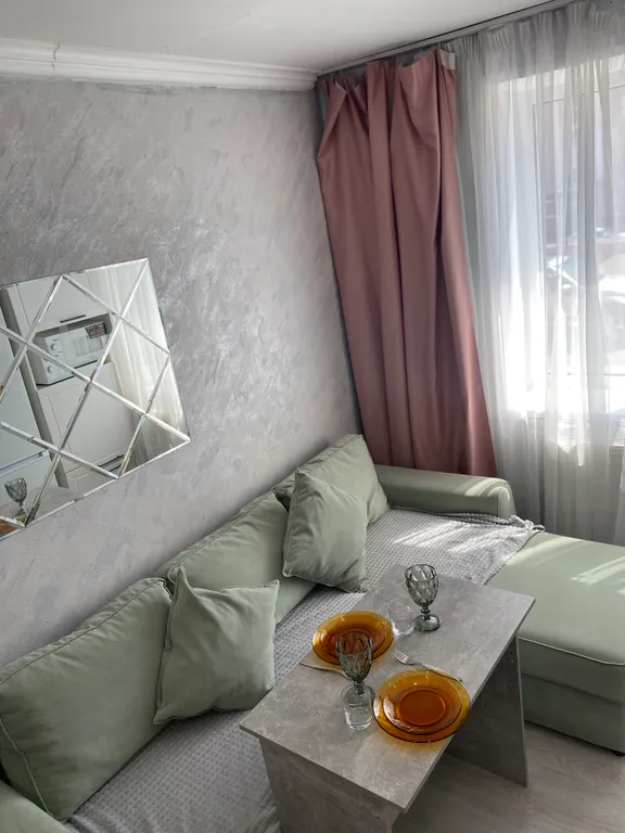 Чистая уютная квартира, рядом с красивым парком