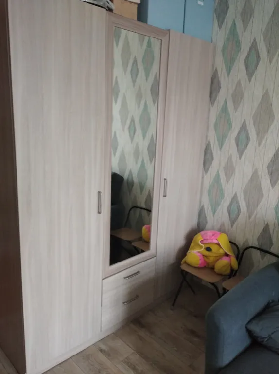 Комната в тихом спальном районе на берегу реки