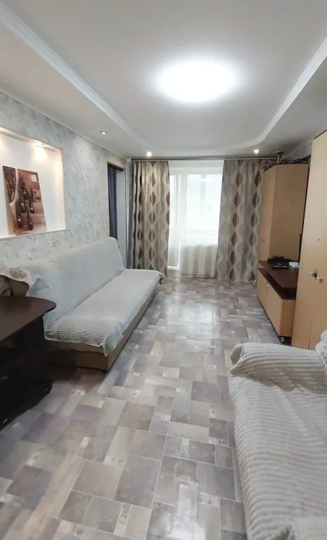 Трёхкомнатная квартира в районе горпарка и ФОК