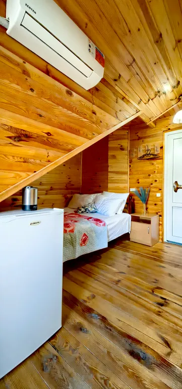 Одноместный Эко-номер с индивид балконом / кондиционер / ЖК-ТВ / Парковка