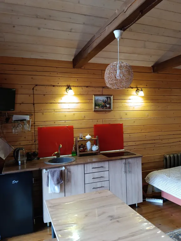 Дом на берегу Чемалки