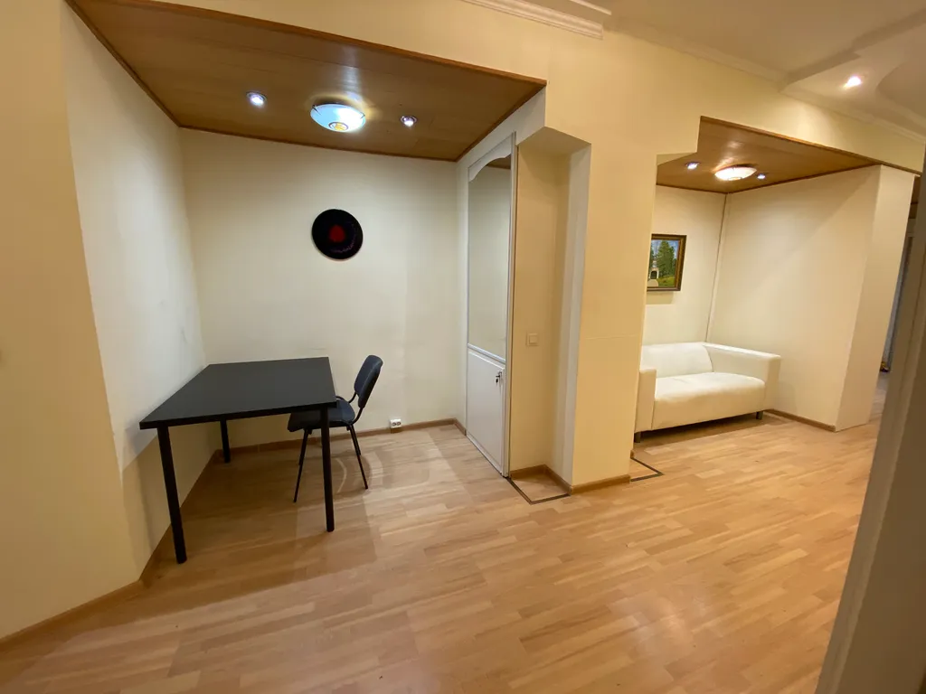 Квартира 3-комнатная квартира в центре культурной столицы — Санкт-Петербург