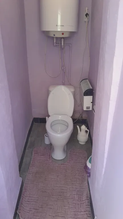 Комната с отдельным входом в частном доме рядом с парком