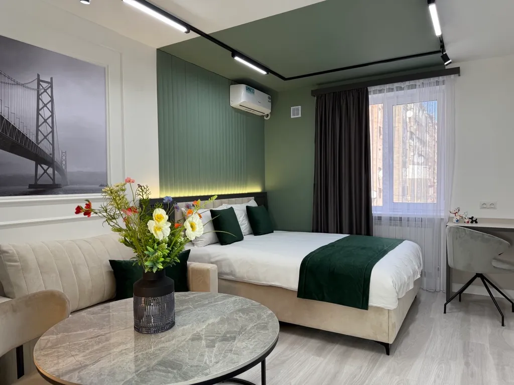 Stylish studio next to Malibu park, Historic city center