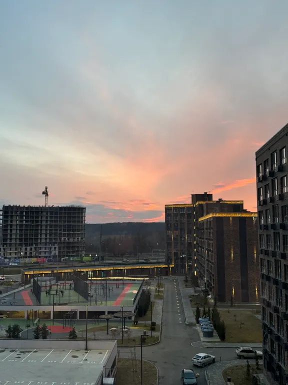 Уютная новая квартира с видом на горы