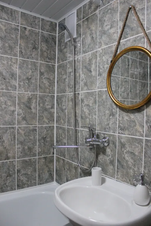 Уютная квартира с камином