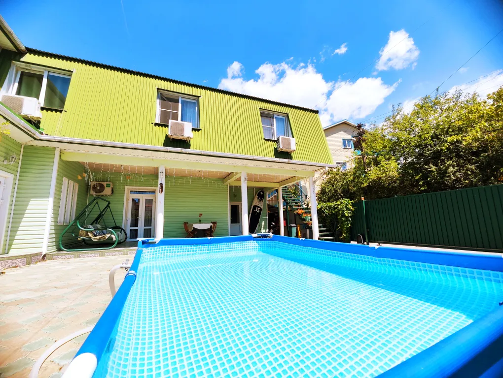 Дом мечты для большой компании