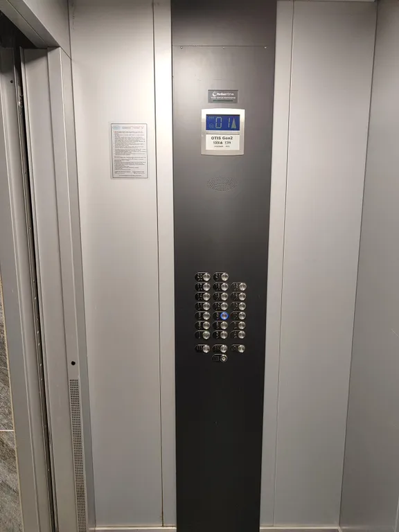 Уютная квартира рядом с метро, 3 отдельные спальни