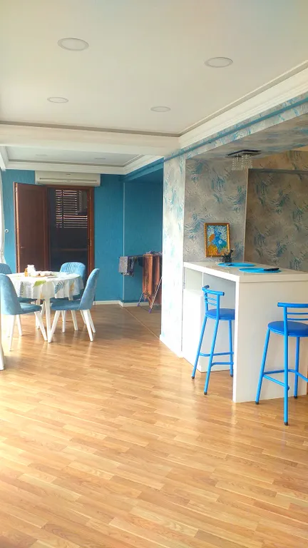 2-комнатная квартира напротив Приморского парка