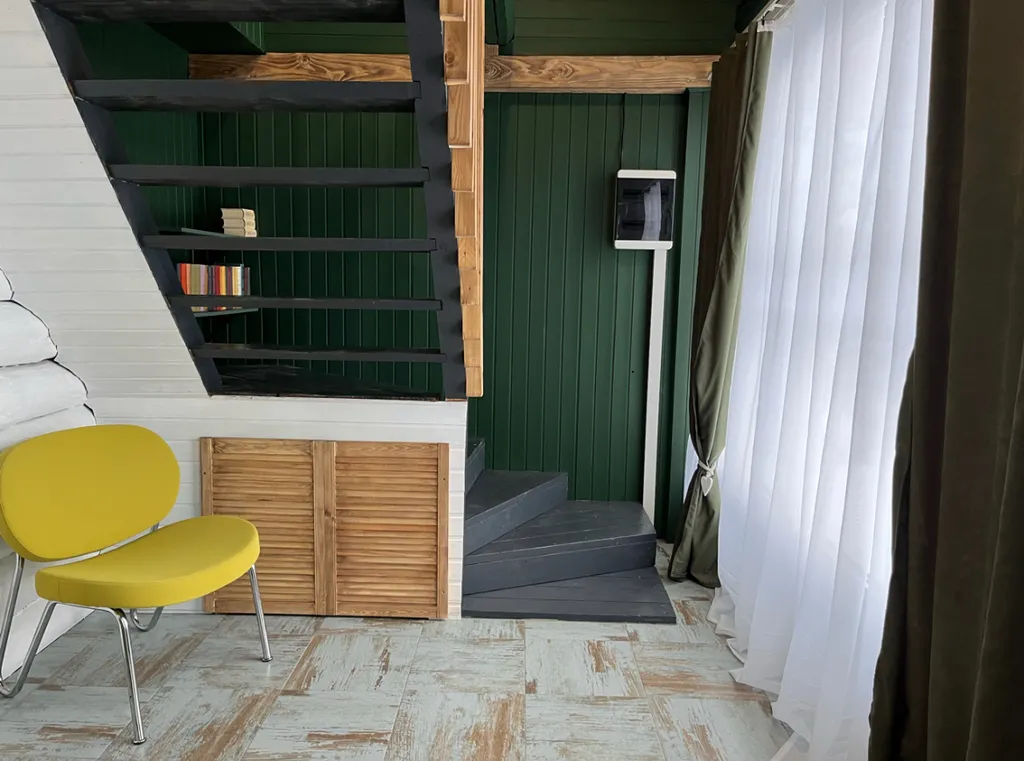 Дом с сибирским чаном, сауной и патио