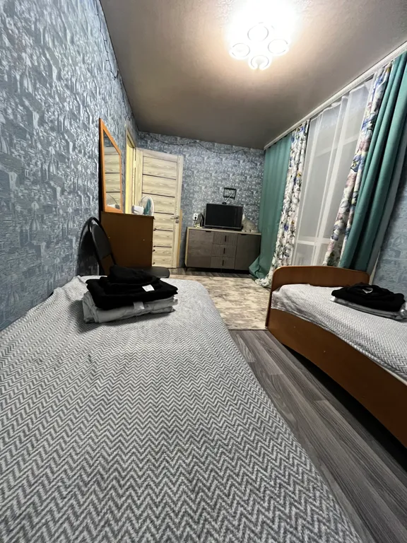 Уютная двухкомнатная квартира на пять спальных мест