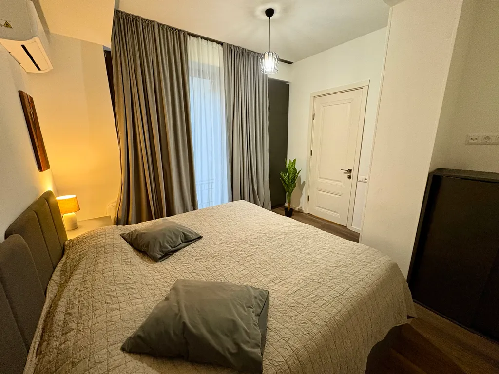 Современная квартира в старом Тбилиси — аренда посуточно в Тбилиси