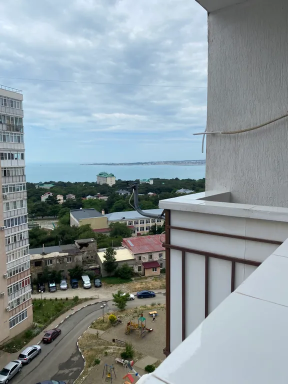 Студия в ЖК Азимут с видом на море