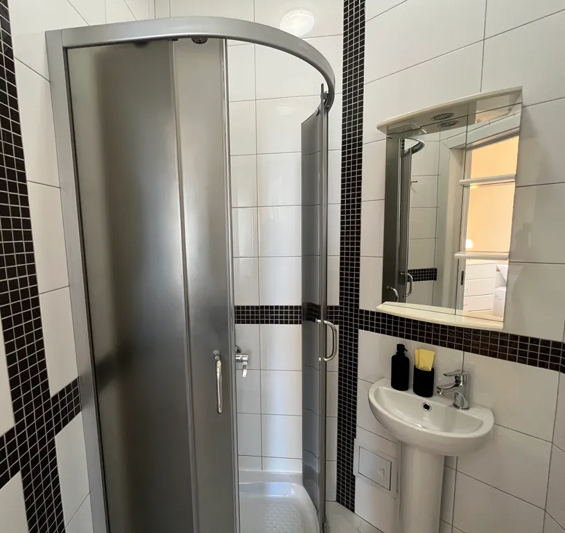 Апартаменты с проектором в ЖК Парадиз