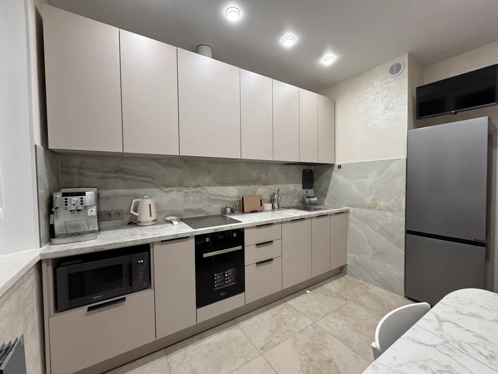 Только что отремонтированная квартира ждёт первых гостей — аренда посуточно в Кировск