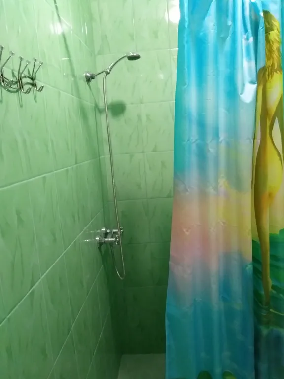 Уютный тихий дворик для желающих отдохнуть от шума городских улиц