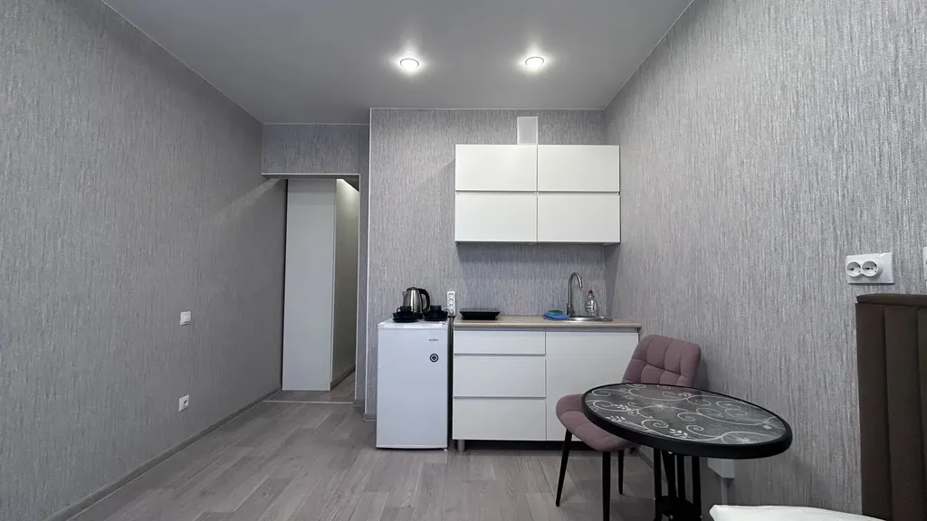 Студия рядом с аэропортом, заселение дистанционное. Отчётные документы