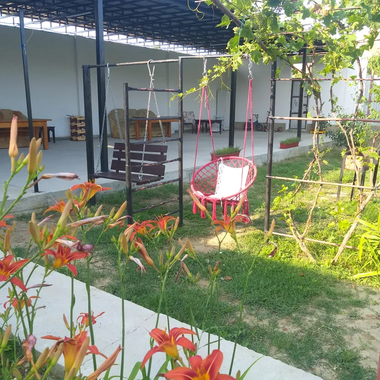 Коттедж Уютный домик в центре солнечной долины — Солнечная Долина