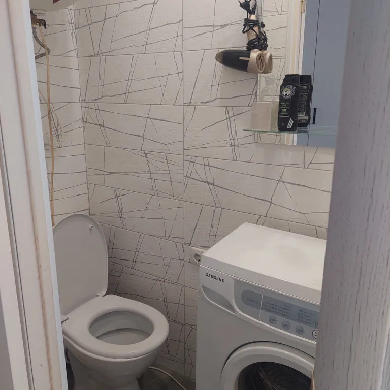 Уютная комната возле самого большого торгового центра в городе